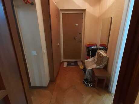3 otaqlı köhnə tikili - Elmlər Akademiyası m. - 80 m²