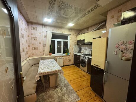 2 otaqlı köhnə tikili - Günəşli q. - 70 m²
