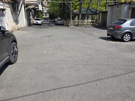 3 otaqlı köhnə tikili - Nəsimi r. - 60 m²