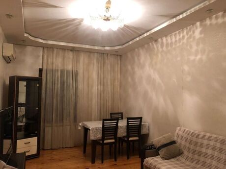 3 otaqlı köhnə tikili - Nəriman Nərimanov m. - 90 m²