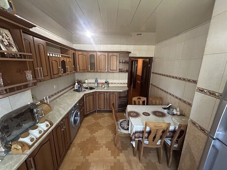 4 otaqlı köhnə tikili - Sumqayıt - 100 m²