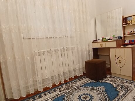 5 otaqlı həyət evi/bağ evi - Xətai r. - 130 m²