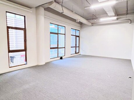 4-комн. офис - м. 28 мая - 160 м²