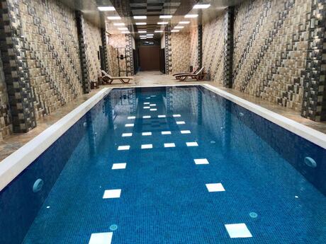 4 otaqlı həyət evi/bağ evi - Mərdəkan q. - 200 m²