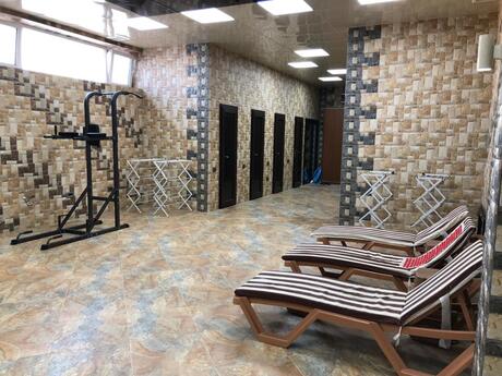 4 otaqlı həyət evi/bağ evi - Mərdəkan q. - 200 m²