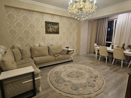 3 otaqlı yeni tikili - İnşaatçılar m. - 96 m²