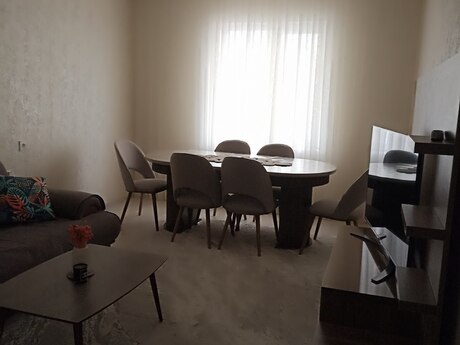 3 otaqlı həyət evi/bağ evi - Zığ q. - 141 m²