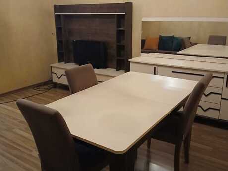 2 otaqlı köhnə tikili - Bakıxanov q. - 56 m²