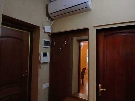 2 otaqlı köhnə tikili - Bakıxanov q. - 56 m²