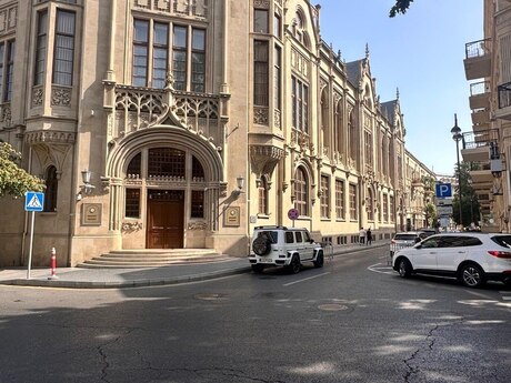 2 otaqlı köhnə tikili - İçəri Şəhər m. - 60 m²