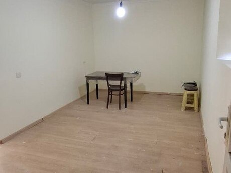 Elan №6083002 - Bakı, Elmlər Akademiyası m., 3 otaqlı, 60 m², 1/5 mərtəbə