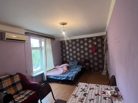 1 otaqlı köhnə tikili - Qara Qarayev m. - 40 m²