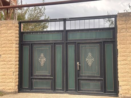 5 otaqlı həyət evi/bağ evi - Albalılıq q. - 130 m²