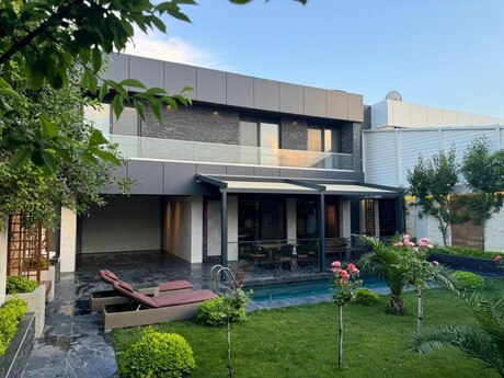 4 otaqlı həyət evi/bağ evi - Bilgəh q. - 280 m²