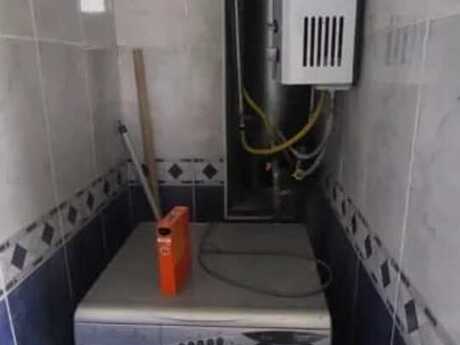 2 otaqlı köhnə tikili - 28 May m. - 180 m²