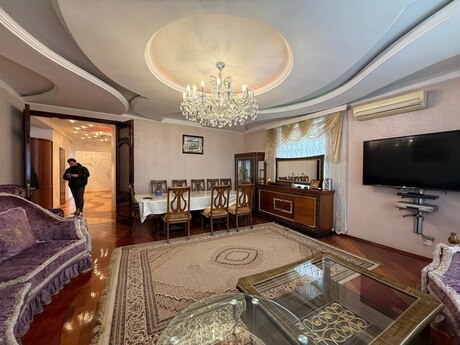 4 otaqlı mənzil, 200 m², Gənclik: 490 000 ₼ 4