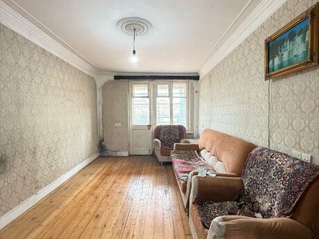 2 otaqlı köhnə tikili - 28 May m. - 50 m²