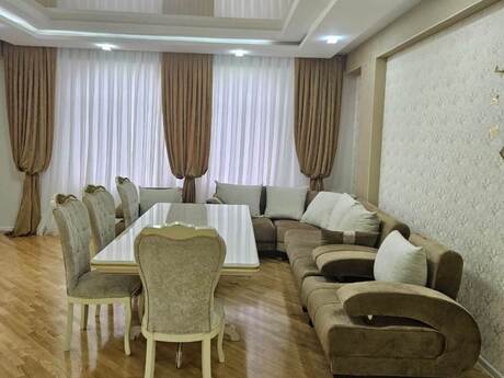Объявление №6083084 - Баку, Низаминский  р., 3-комн., 156 м², 18/19 этаж