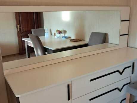 2 otaqlı köhnə tikili - Bakıxanov q. - 55 m²