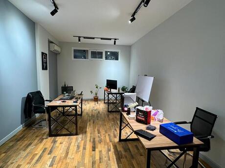 1 otaqlı ofis - Nizami m. - 25 m²