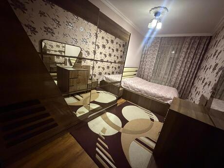 2 otaqlı köhnə tikili - Memar Əcəmi m. - 42 m²