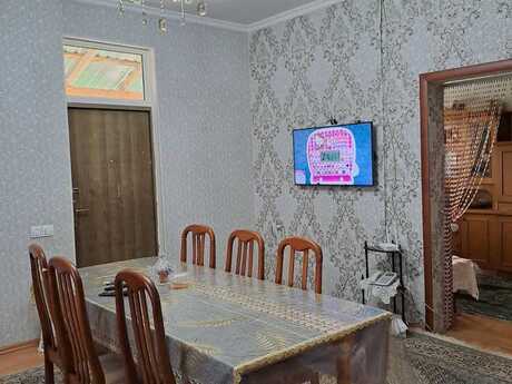 3 otaqlı həyət evi/bağ evi - Qax - 100 m²