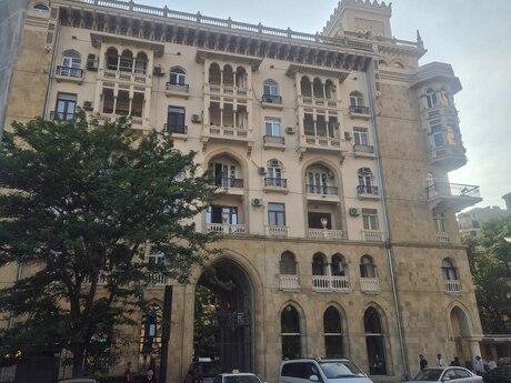 3 otaqlı köhnə tikili - Sahil m. - 80 m²