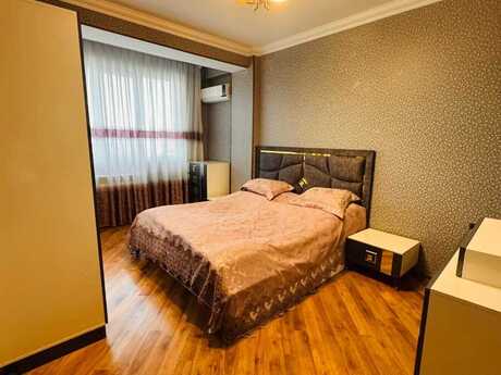 4 otaqlı yeni tikili - Nizami r. - 136 m²