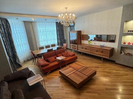 4 otaqlı yeni tikili - Nərimanov r. - 200 m²