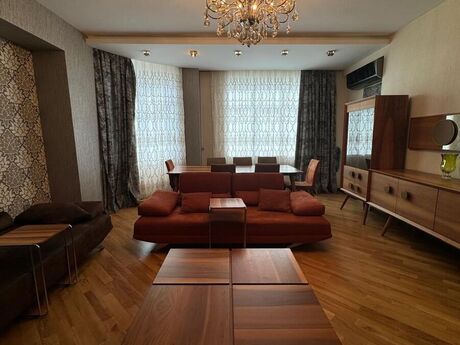 4 otaqlı yeni tikili - Nərimanov r. - 200 m²