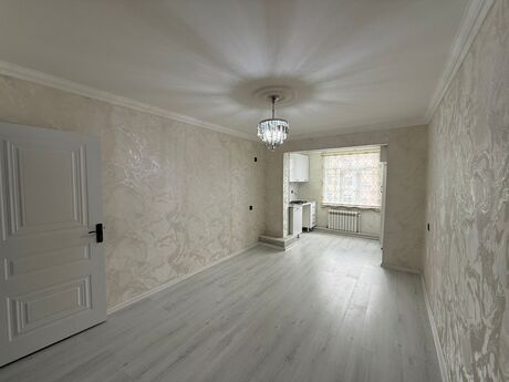 2 otaqlı köhnə tikili - Neftçilər m. - 40 m²