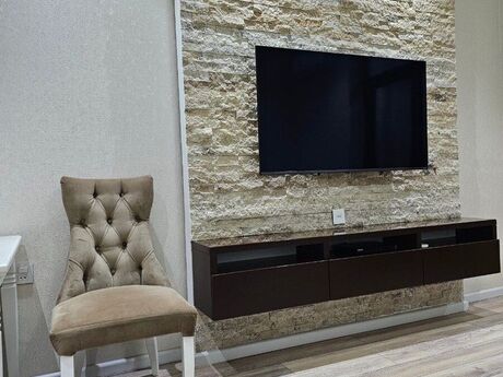 2 otaqlı köhnə tikili - 28 May m. - 50 m²