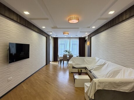 Elan №6083455 - Bakı, Gənclik m., 3 otaqlı, 160 m², 18/20 mərtəbə