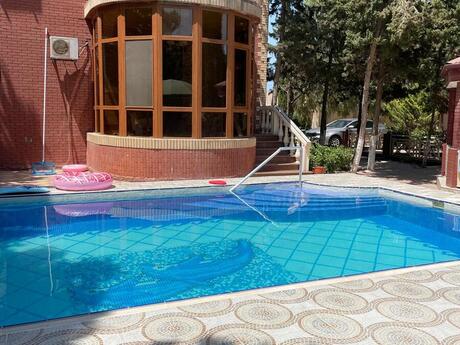 6 otaqlı həyət evi/bağ evi - Mərdəkan q. - 82 m²