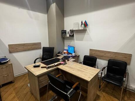 3 otaqlı ofis - Xətai r. - 100 m²