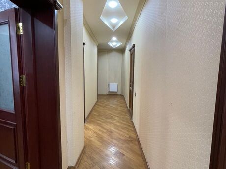 5 otaqlı ofis - 28 May m. - 250 m²