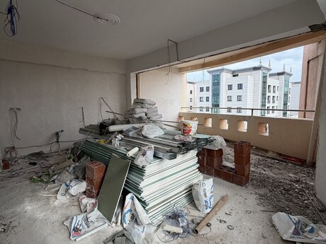 3 otaqlı yeni tikili - İnşaatçılar m. - 125 m²