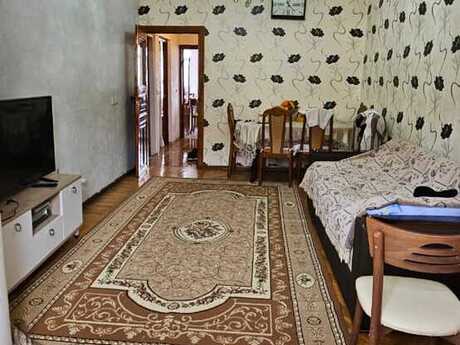 2 otaqlı köhnə tikili - Yeni Yasamal q. - 65 m²