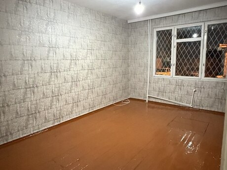 2 otaqlı köhnə tikili - 7-ci mikrorayon q. - 45 m²