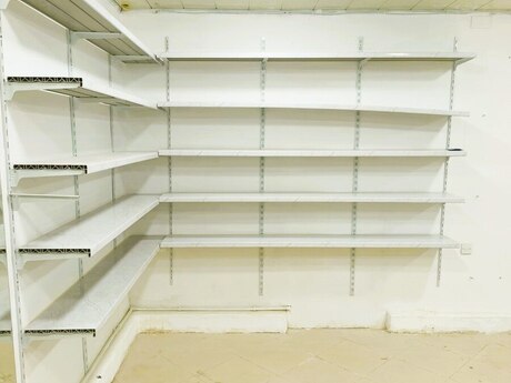 Obyekt - İnşaatçılar m. - 60 m²