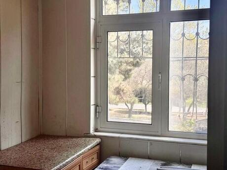 1 otaqlı köhnə tikili - Xalqlar Dostluğu m. - 31 m²