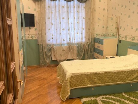 6 otaqlı həyət evi, 350 m², Bakıxanov: 600 000 ₼ 5