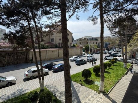 1 otaqlı köhnə tikili - Bakıxanov q. - 35 m²