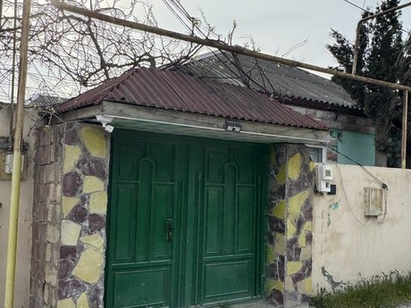 3 otaqlı həyət evi/bağ evi - Buzovna q. - 75 m²