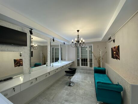 Obyekt - 8 Noyabr m. - 75 m²