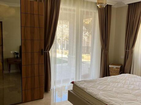 5-комн. дом/дача - пос. Мардакан - 220 м²