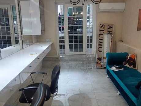 Obyekt - 8 Noyabr m. - 75 m²