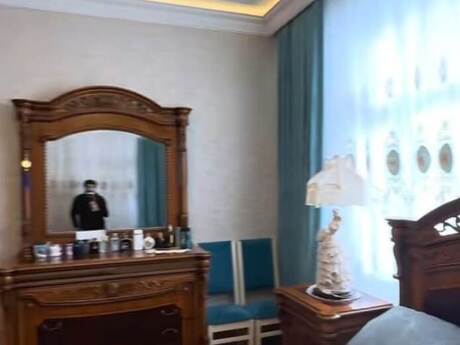 3 otaqlı yeni tikili - 8 Noyabr m. - 165 m²