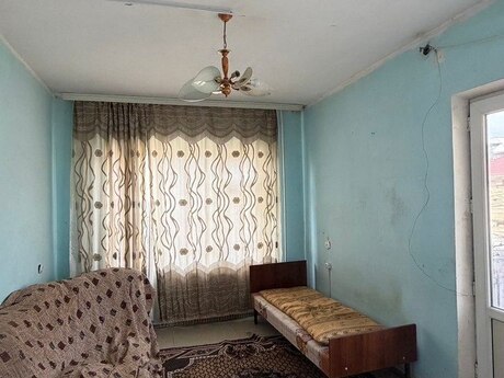 2 otaqlı köhnə tikili - Bakıxanov q. - 60 m²