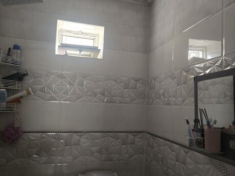 6 otaqlı həyət evi/bağ evi - Masazır q. - 200 m²